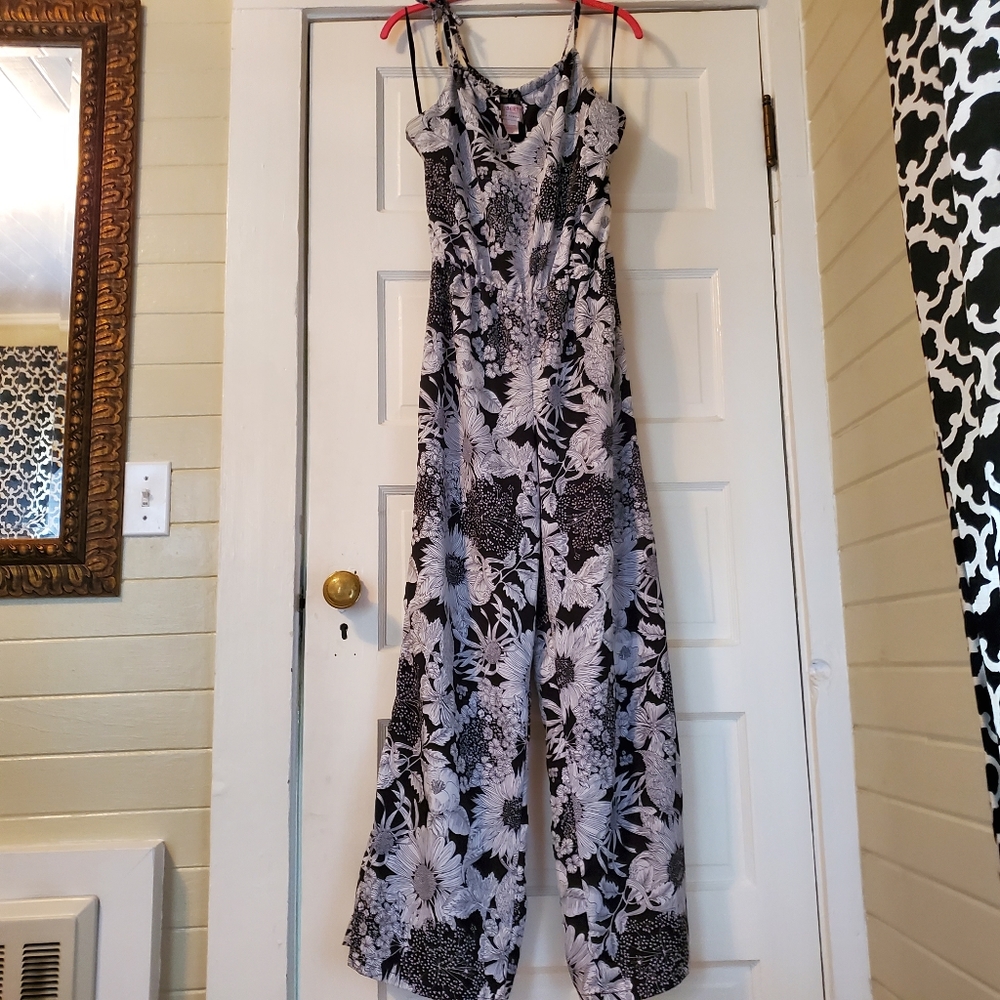Black and white floral pant romper